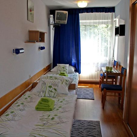 Hotel Mistia Krasków Rum bild
